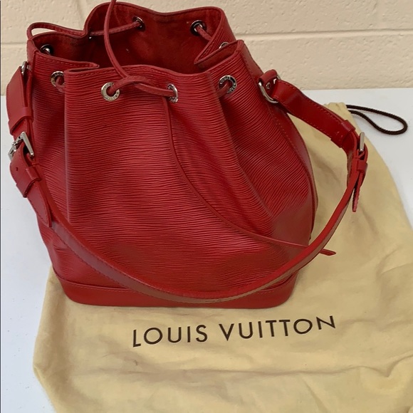 Louis Vuitton Purse - Picture 4 of 6